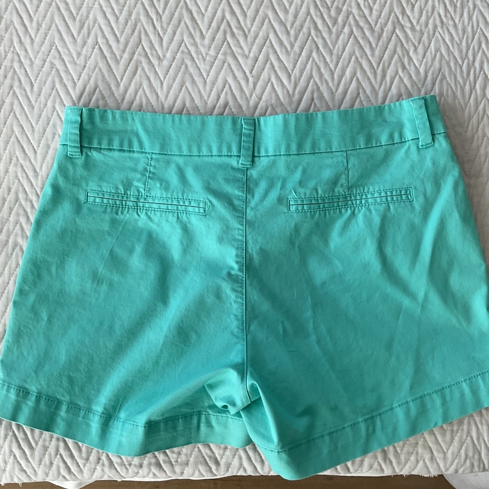 Old Navy Women's Teal Shorts - Picture 2 of 3